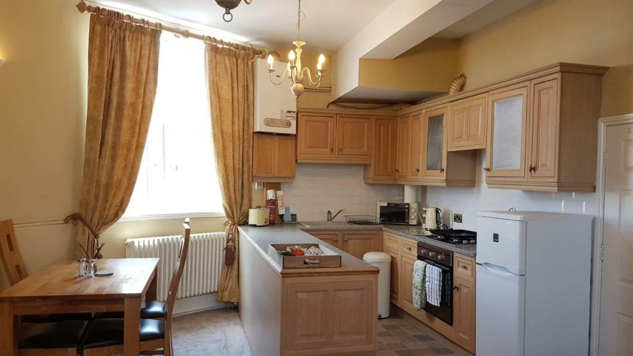 Carnegie Library: Austen Apartment 2 Bedroom Mexborough Exteriör bild